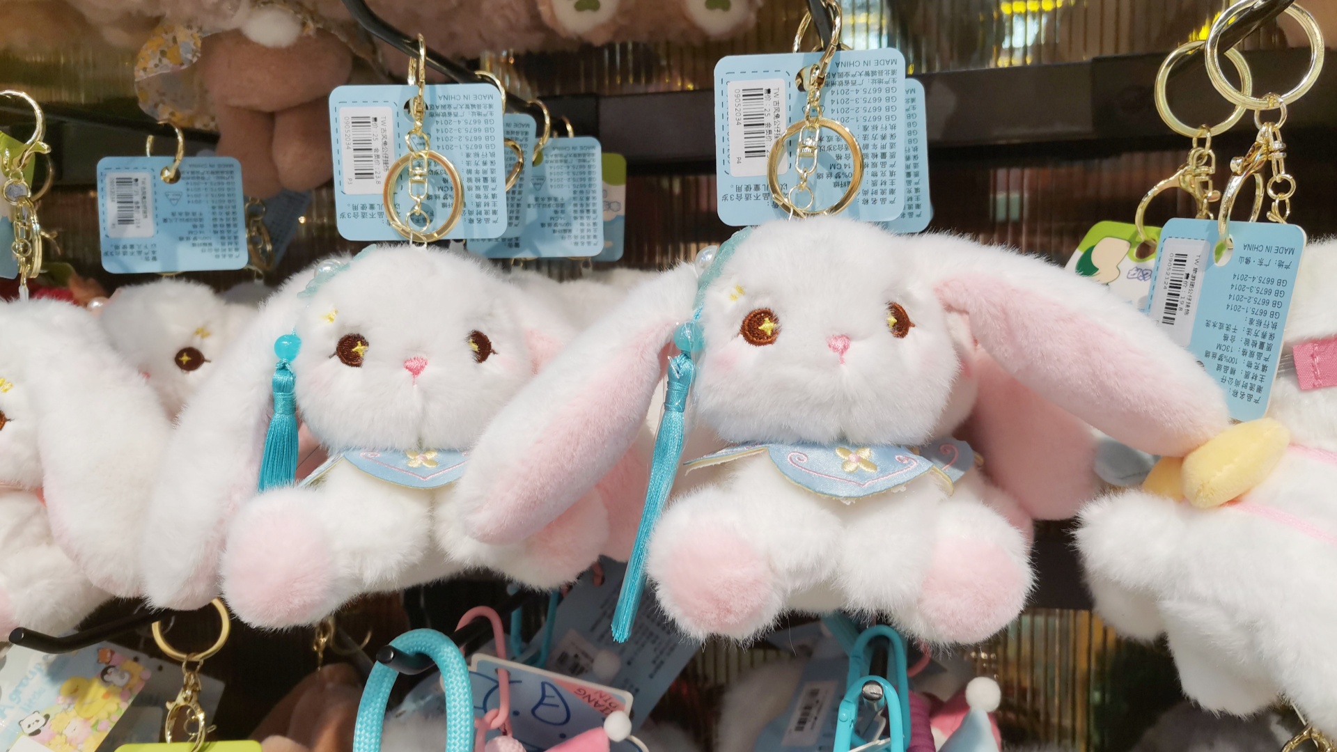 怎样可以有效降低投资精品礼品连锁店的风险？
