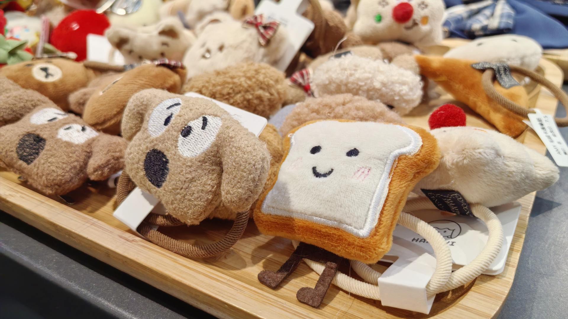 潮流饰品连锁店的加盟流程是什么？